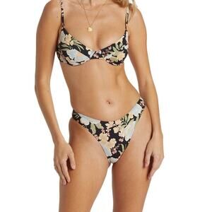 NWT Billabong Lost Cove Skimpy Hike Bikini Black Floral Bottoms Women’s Size L